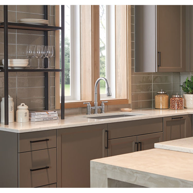 Delta 2390LARDST Broderick Two Handle Pulldown Bridge Faucet, Arctic